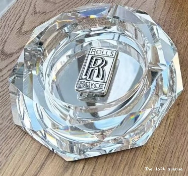 ROUND ROYCE ASHTRAY ROLLS 0819